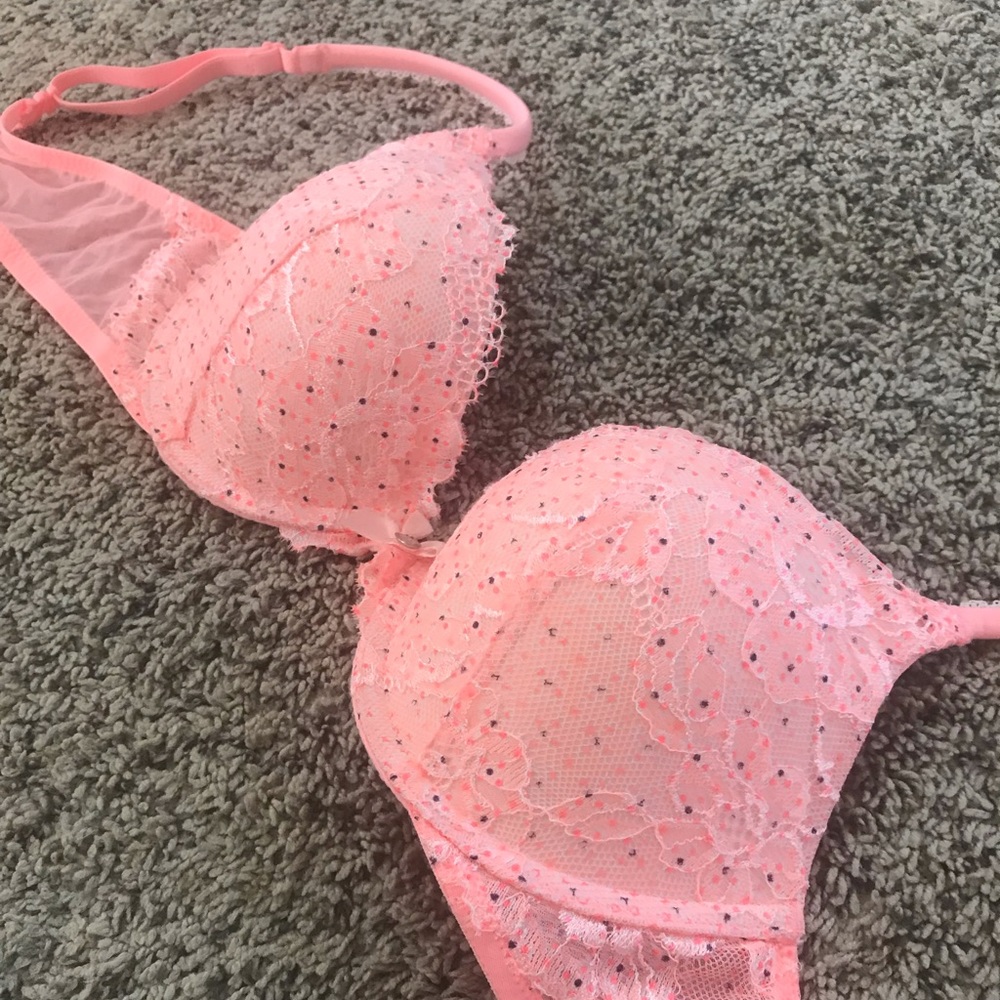 Body by Victoria Push up bra